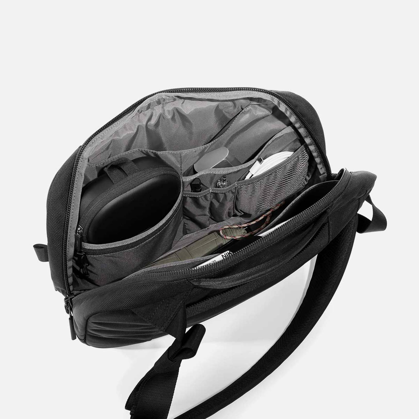 Aer Travel Sling 2 – Aer UK Aer Travel Sling 2 – Aer UK