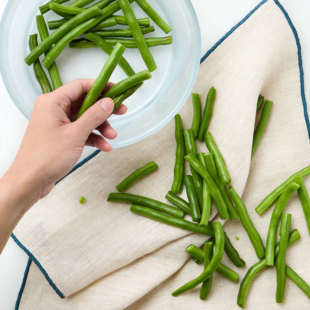 How to Microwave Green Beans | Anyday