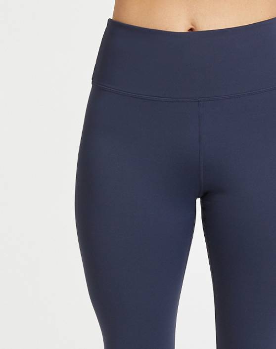 Flattering and durable 4-way stretch fabric