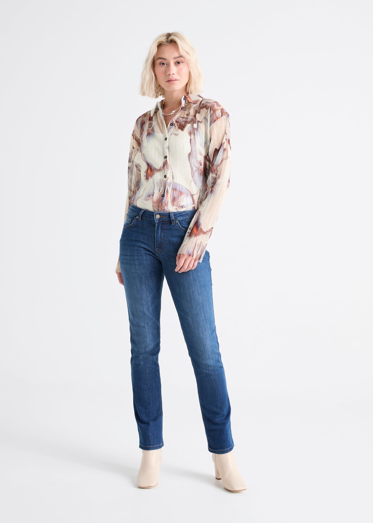 Women's Nostalgia Tone Slim Straight Stretch Jeans