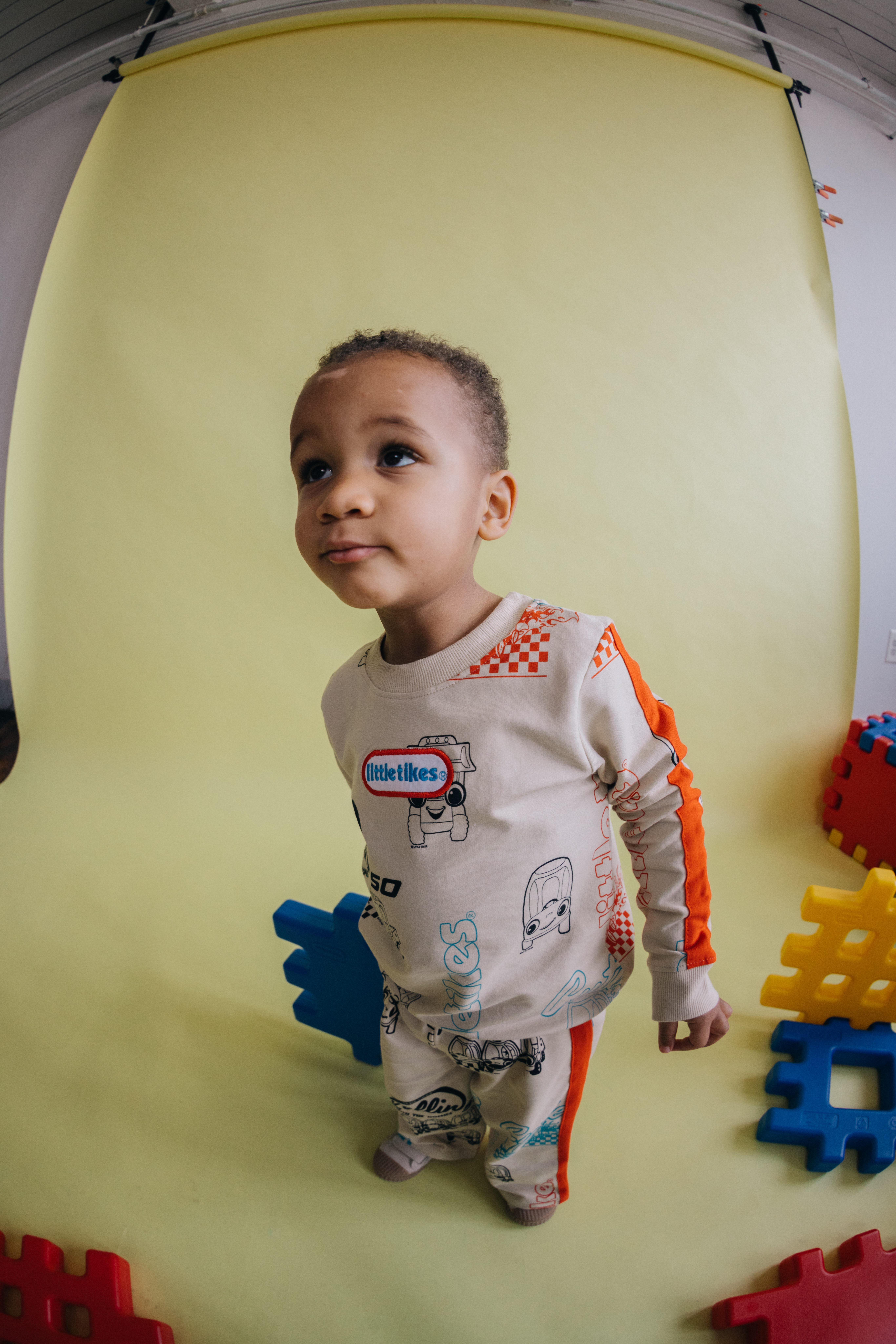 Wonder Wheels Crewneck