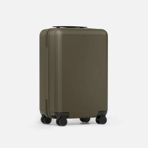 Carry-On Max, 1 image