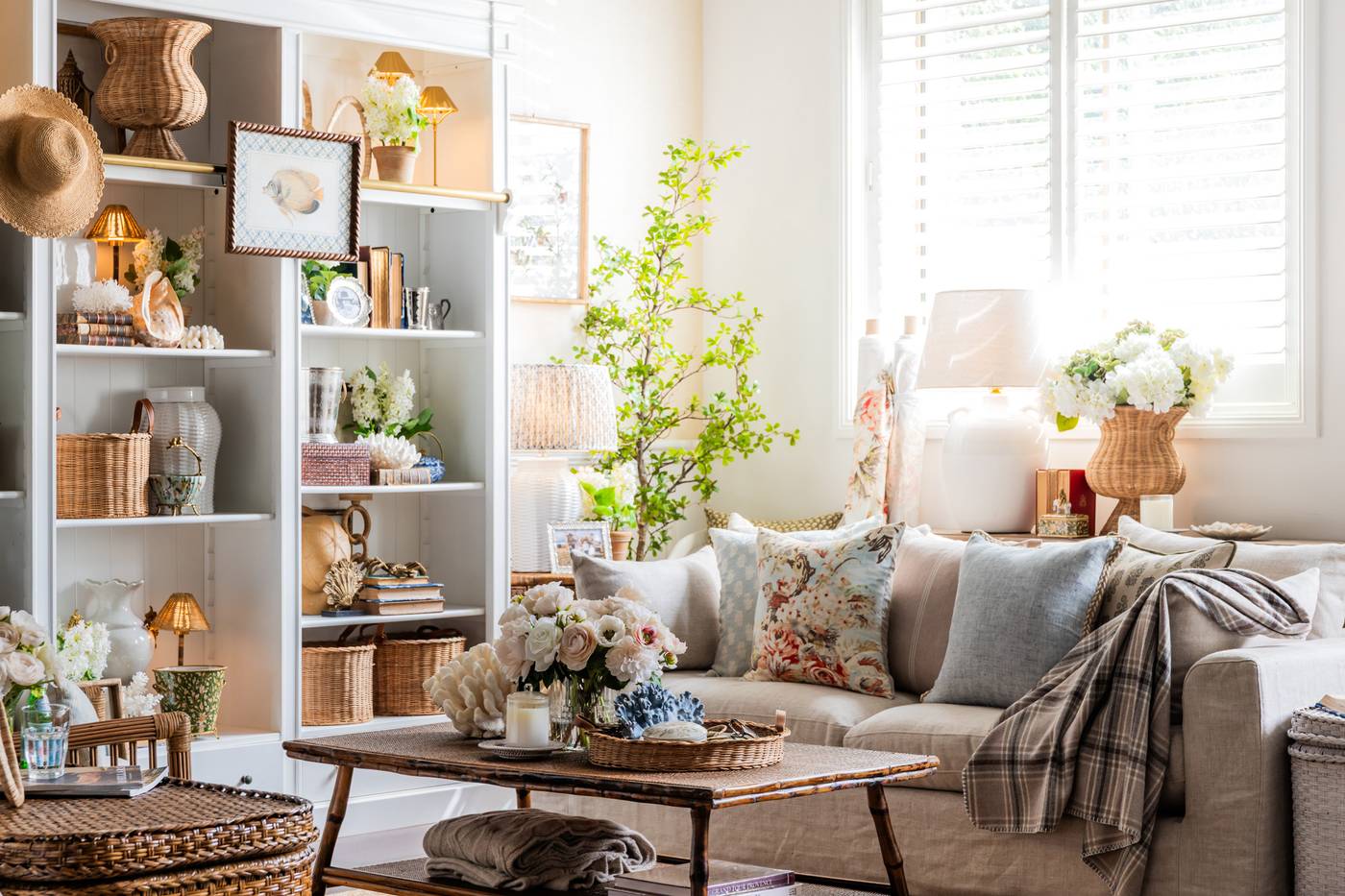 Tassle Throws Light Grey