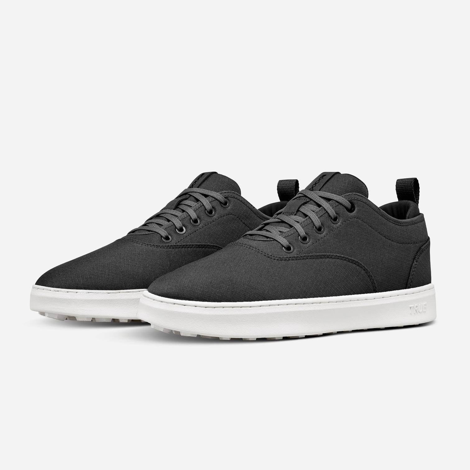 TRUE Footwear