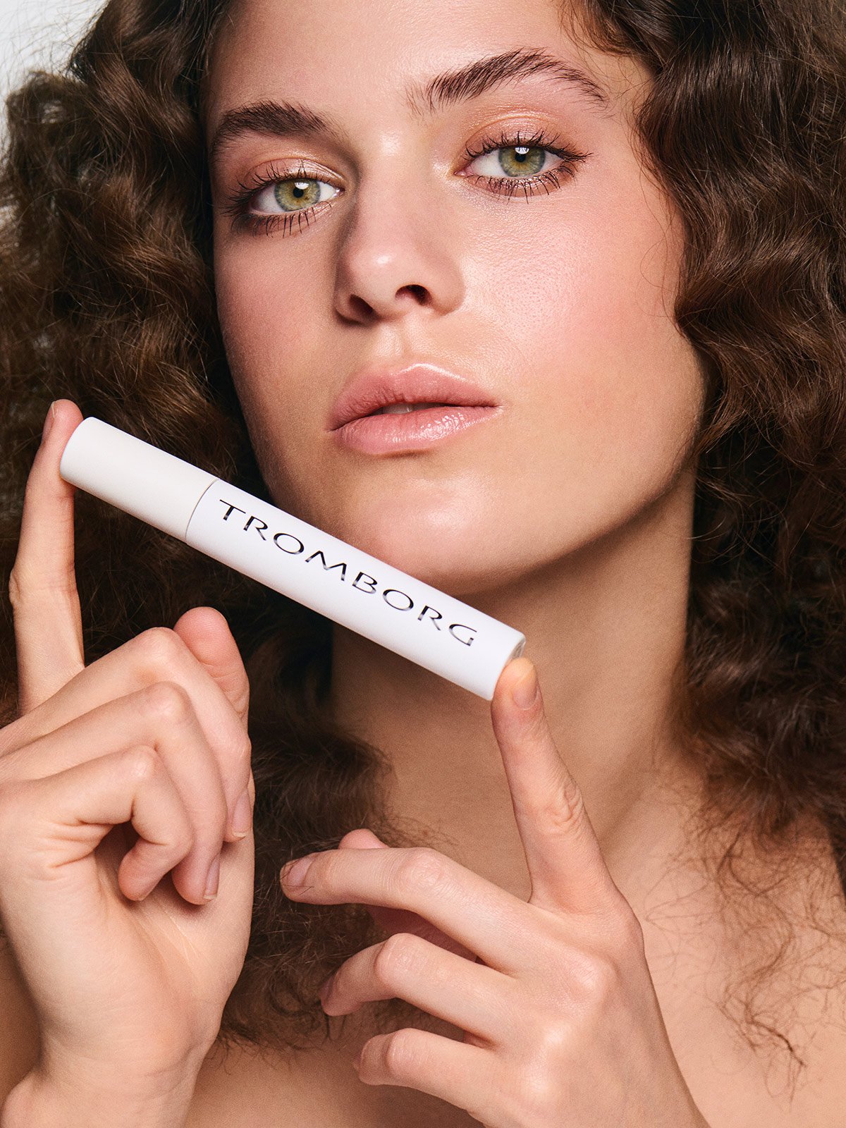 Volumizing Mascara Black