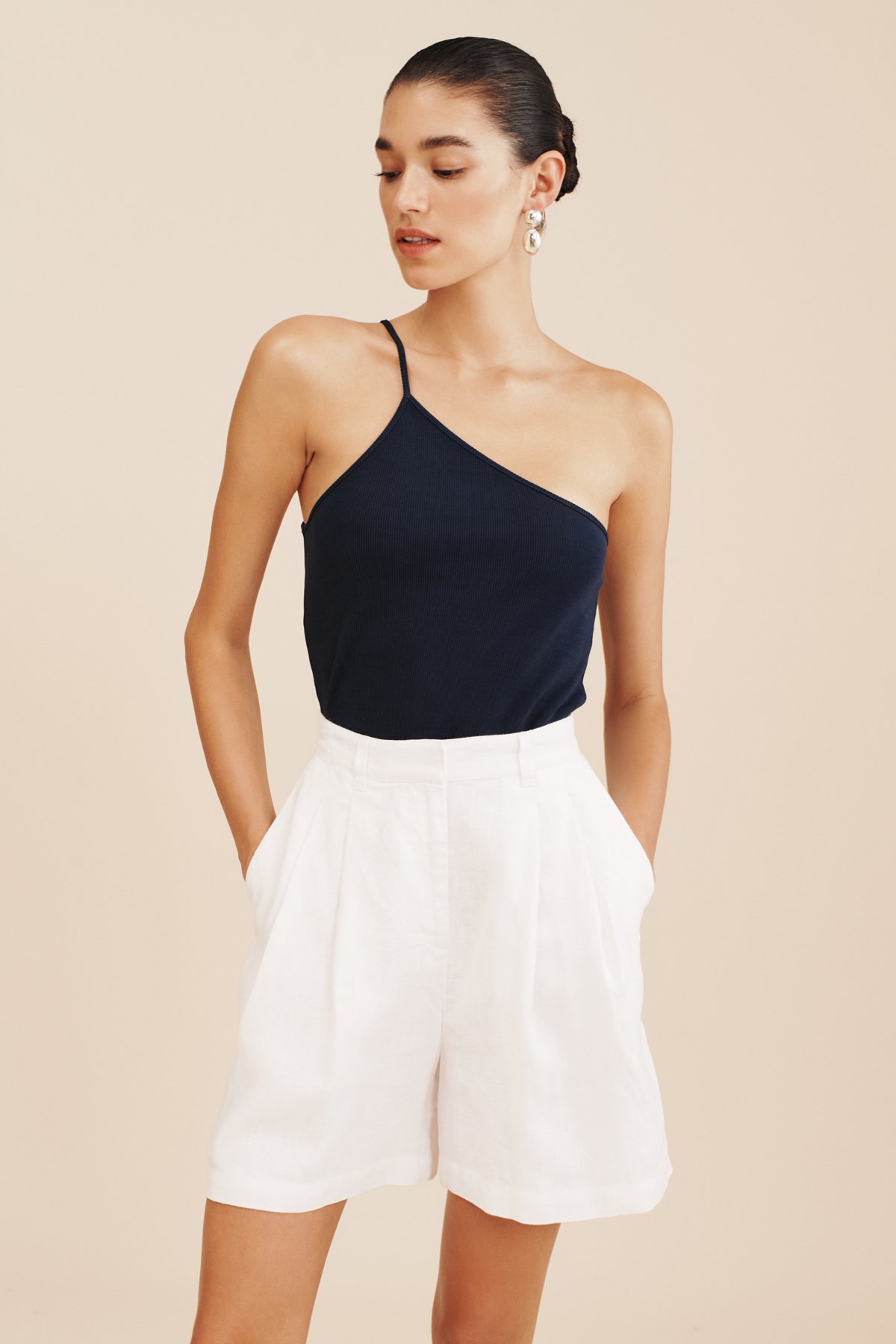 おすすめ人気ランキング2024年 AXEL ONE SHOULDER TANK - NAVY – THE POSSE US Tops