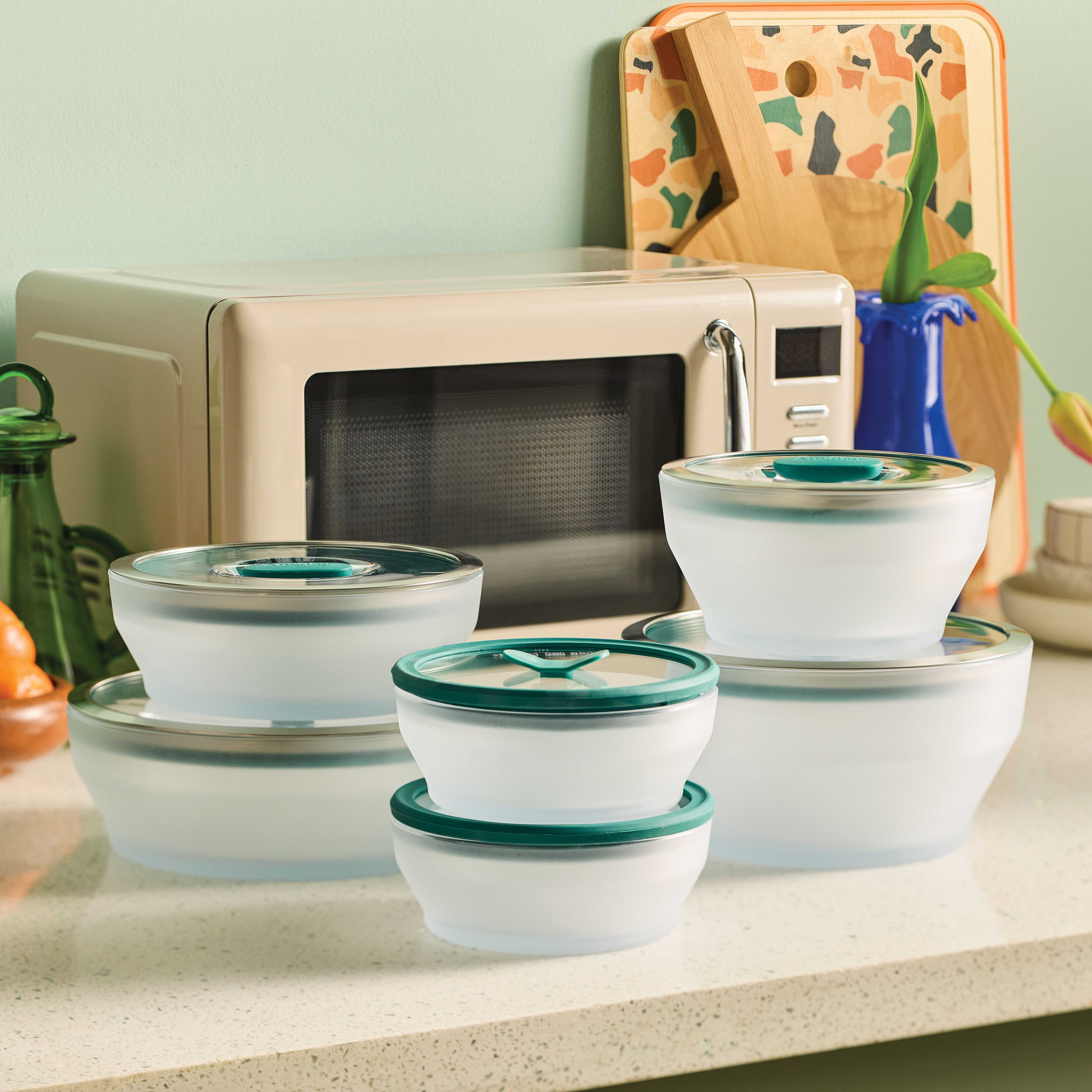 12-Piece Glass Round Dish Set - Thumbnail 3