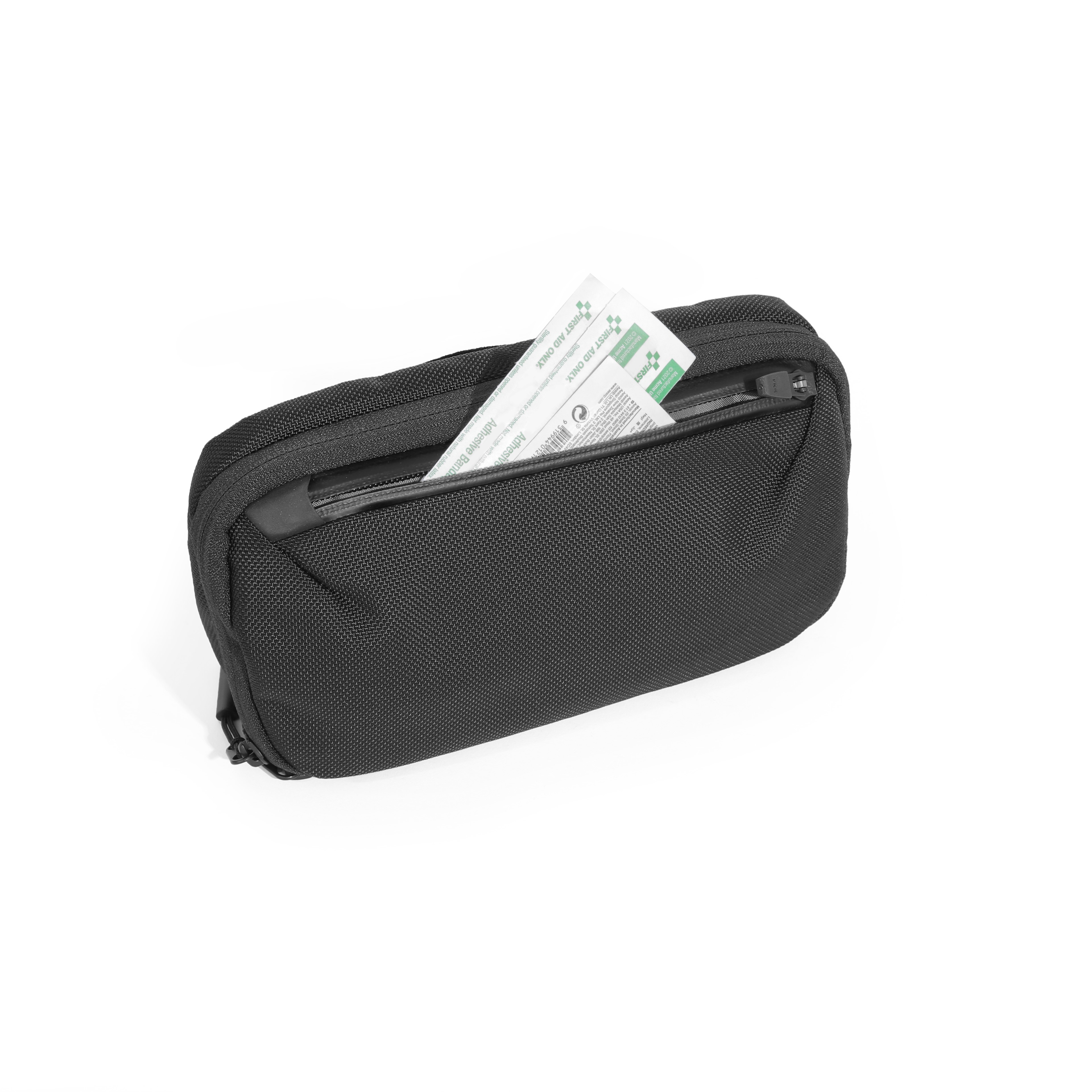 Aer Dopp Kit 3 ブラック トラベルポーチ Dopp Kit 3 – Aer