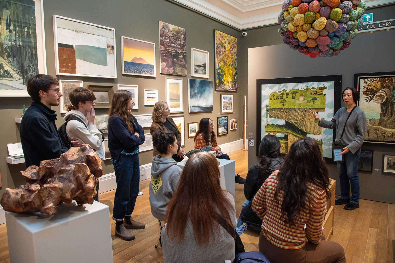 A British Sign Language Tour taking place in the gallery space 