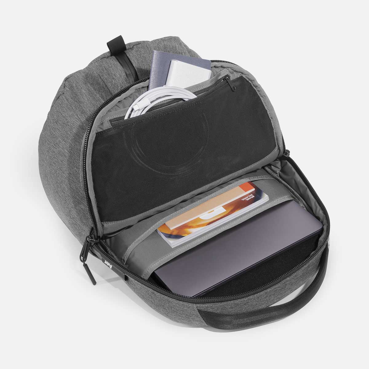 【美品】Aer fit pack 3 グレー 定価31900円 Fit Pack 3 Gray – Aer