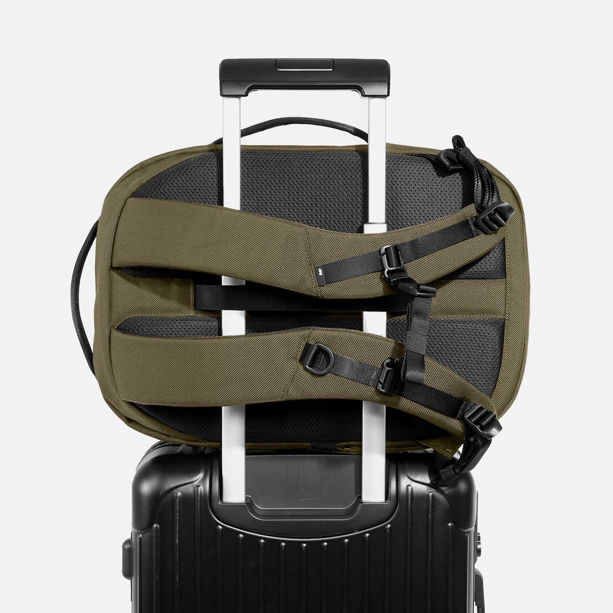 City Pack Olive – Aer
