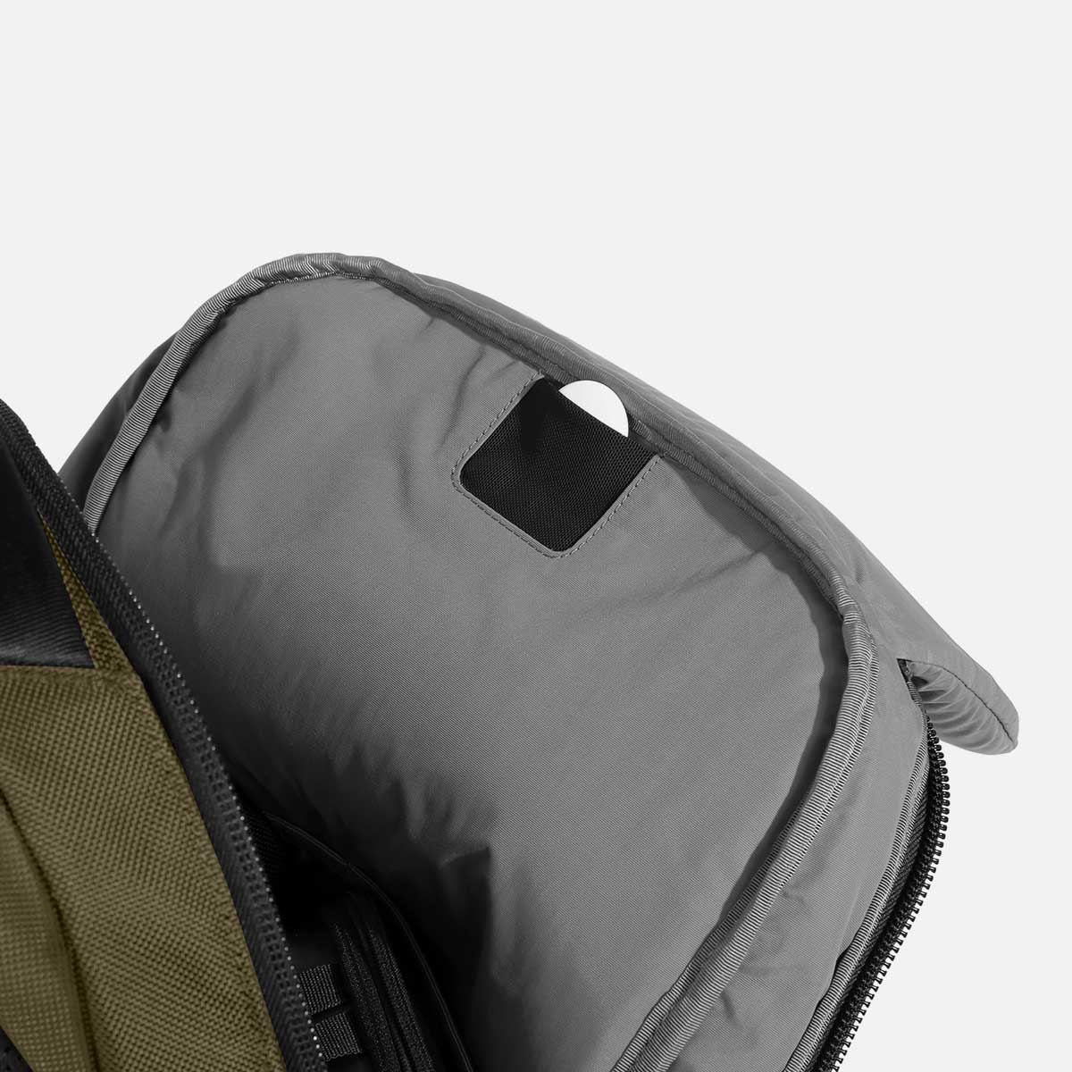 City Pack Olive – Aer