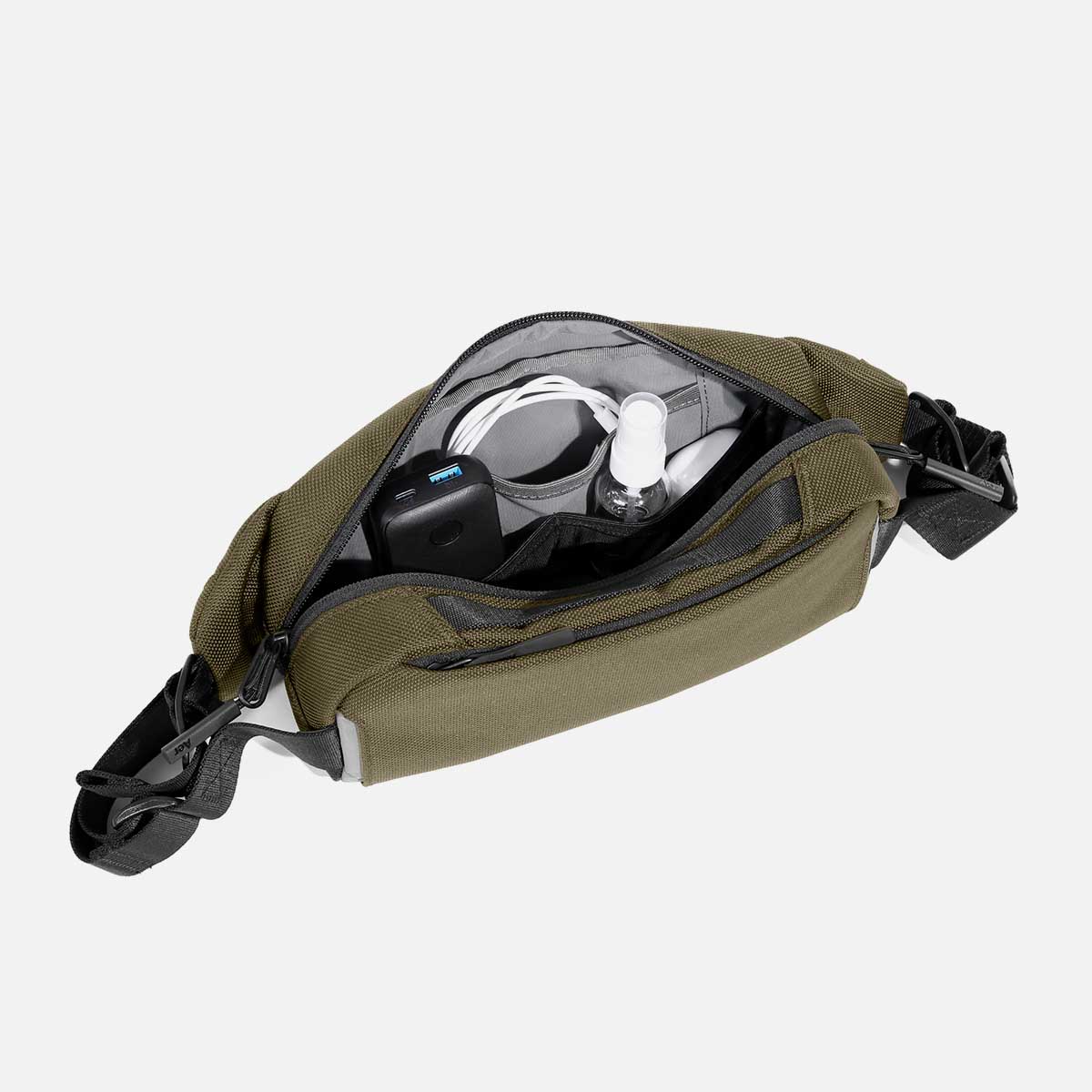 City Sling 2 Olive – Aer