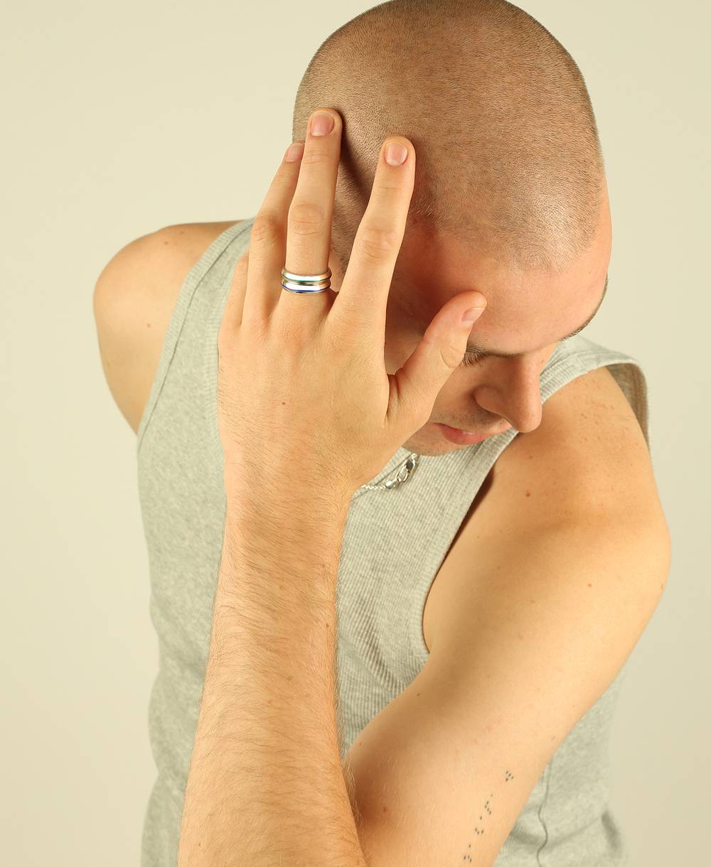 Enamel Angel Ray Ring