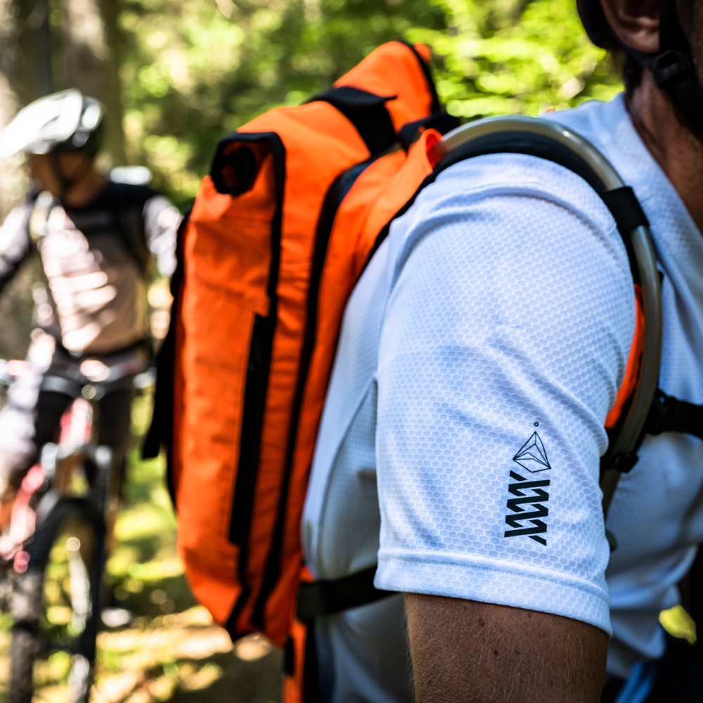 Hauser 10L Hydration Pack | MISSION WORKSHOP