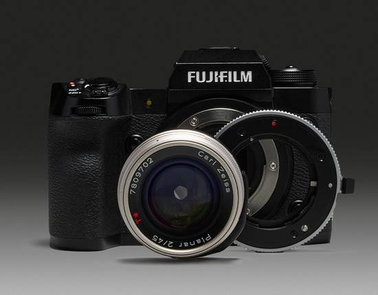 Pentacon Six (P6) Lens Mount to Canon (EF/EF-S) Camera Mount