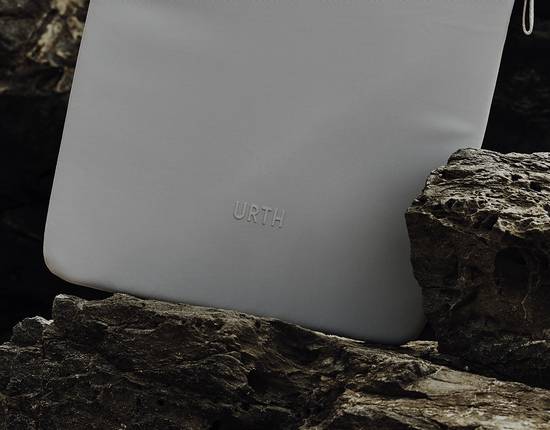 Naos Laptop Sleeve 15/16''