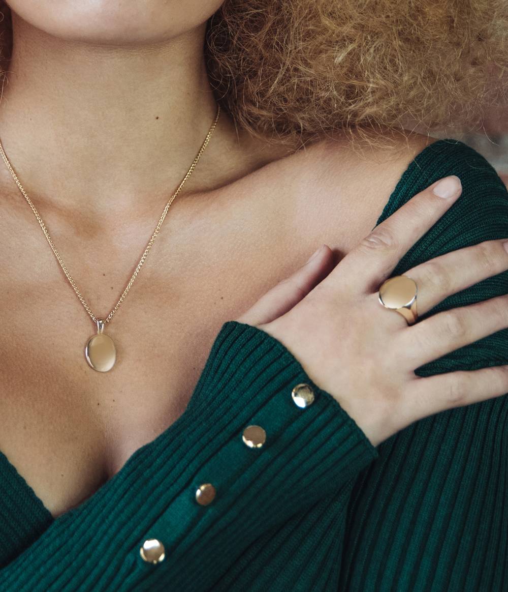 Oval Women's Signet Ring