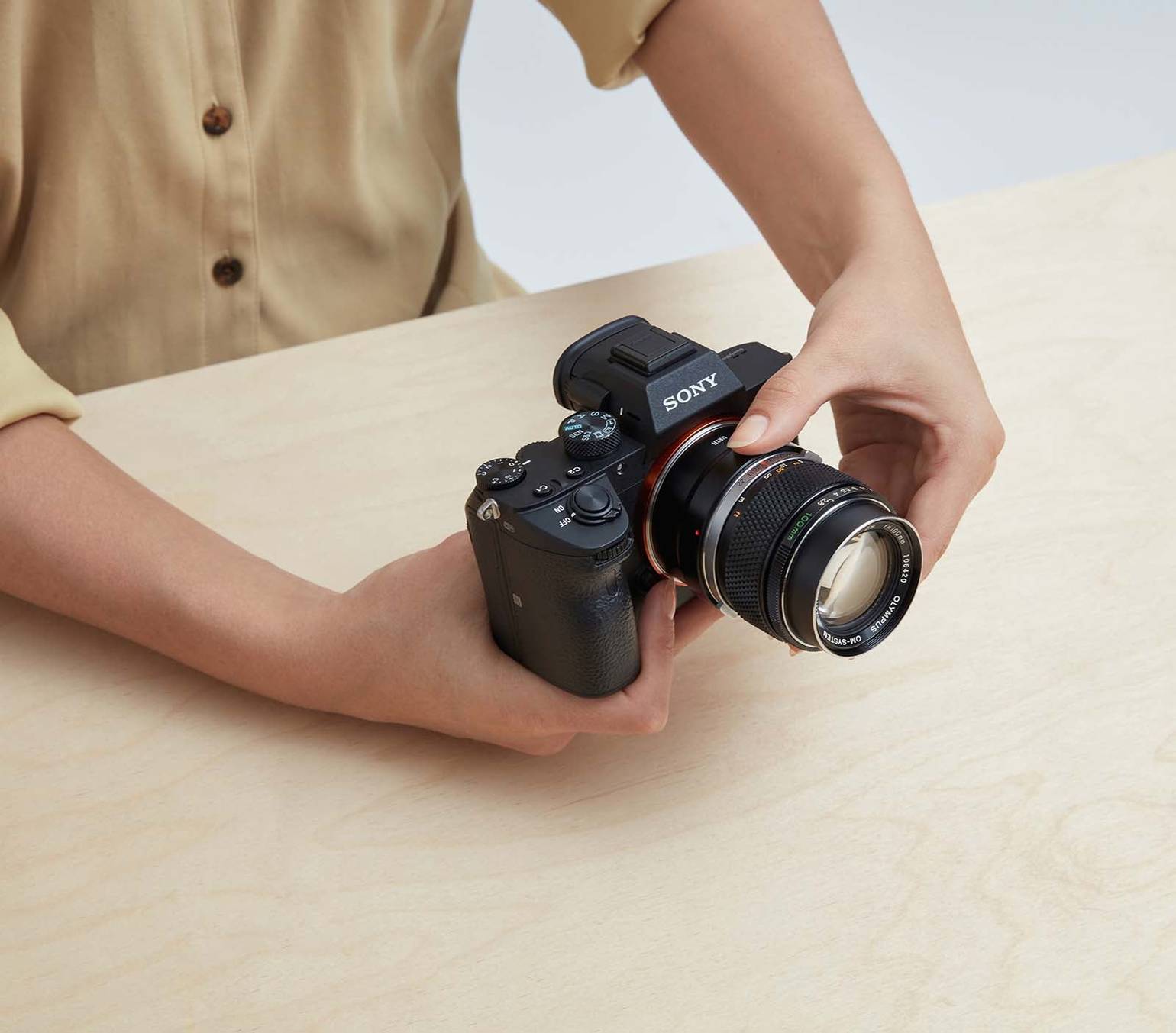 Olympus OM Lens to Sony E Camera Adapter