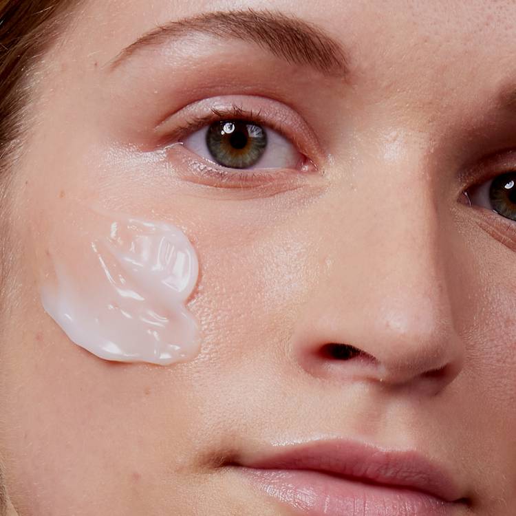 glowburst intense hydration boosting cream