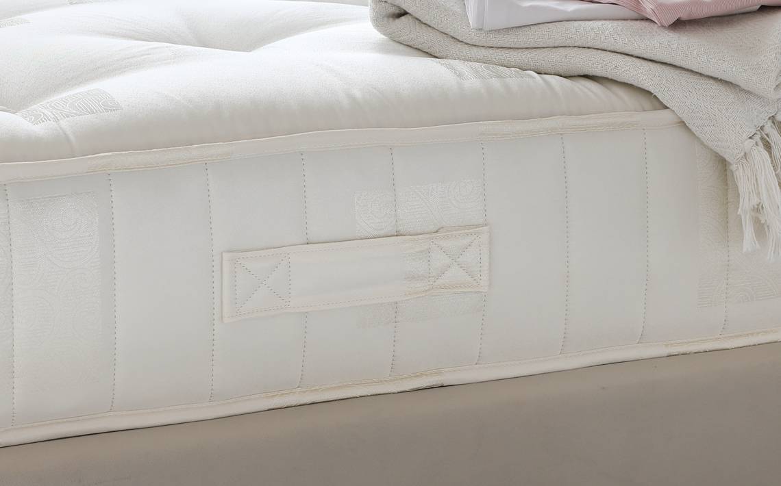 Double Mattress, 1000 Pocket Sprung from