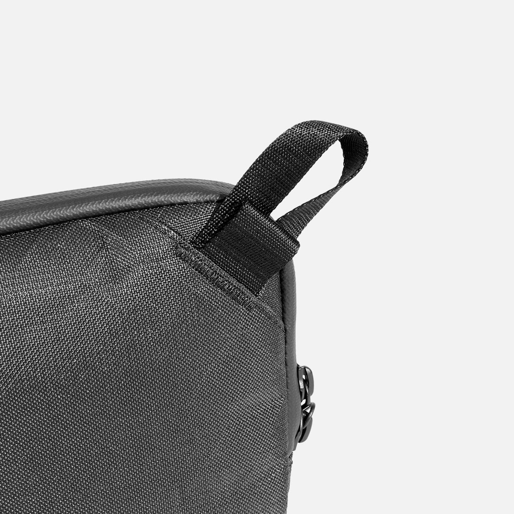 Slim Pouch Ultra – Aer UK - Main Image