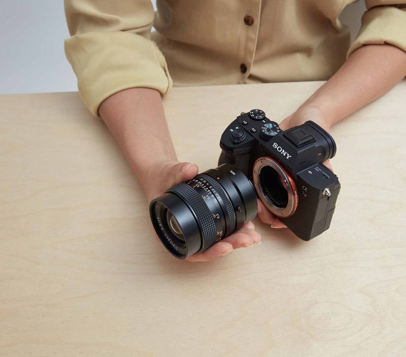 Contax/Yashica (C/Y) Lens Mount to Sony E Camera Mount