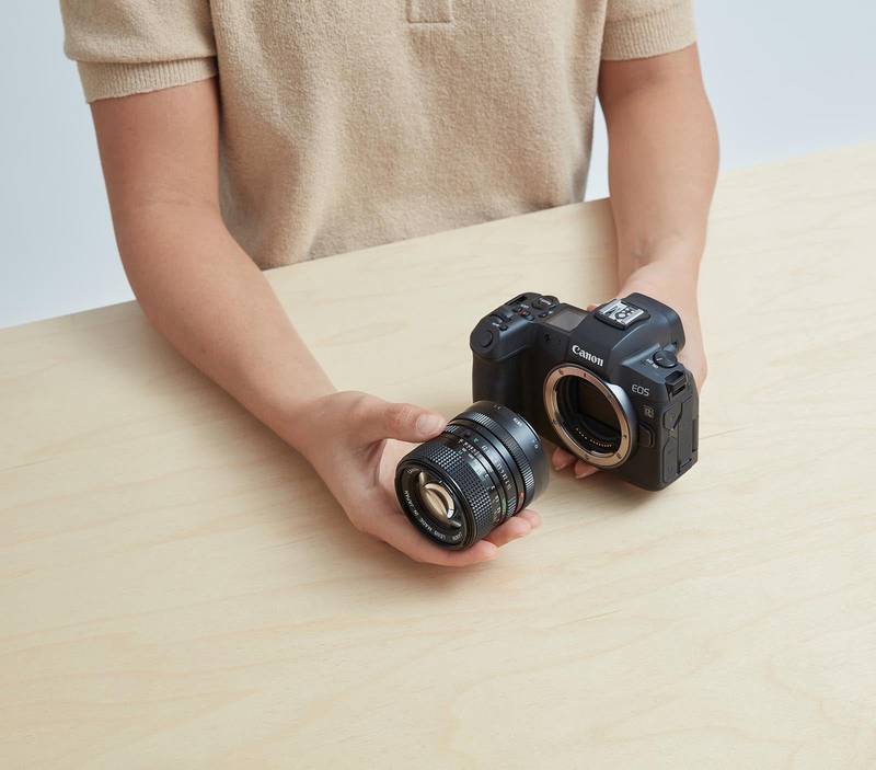 Canon FD Lens Mount to Canon RF Camera Mount