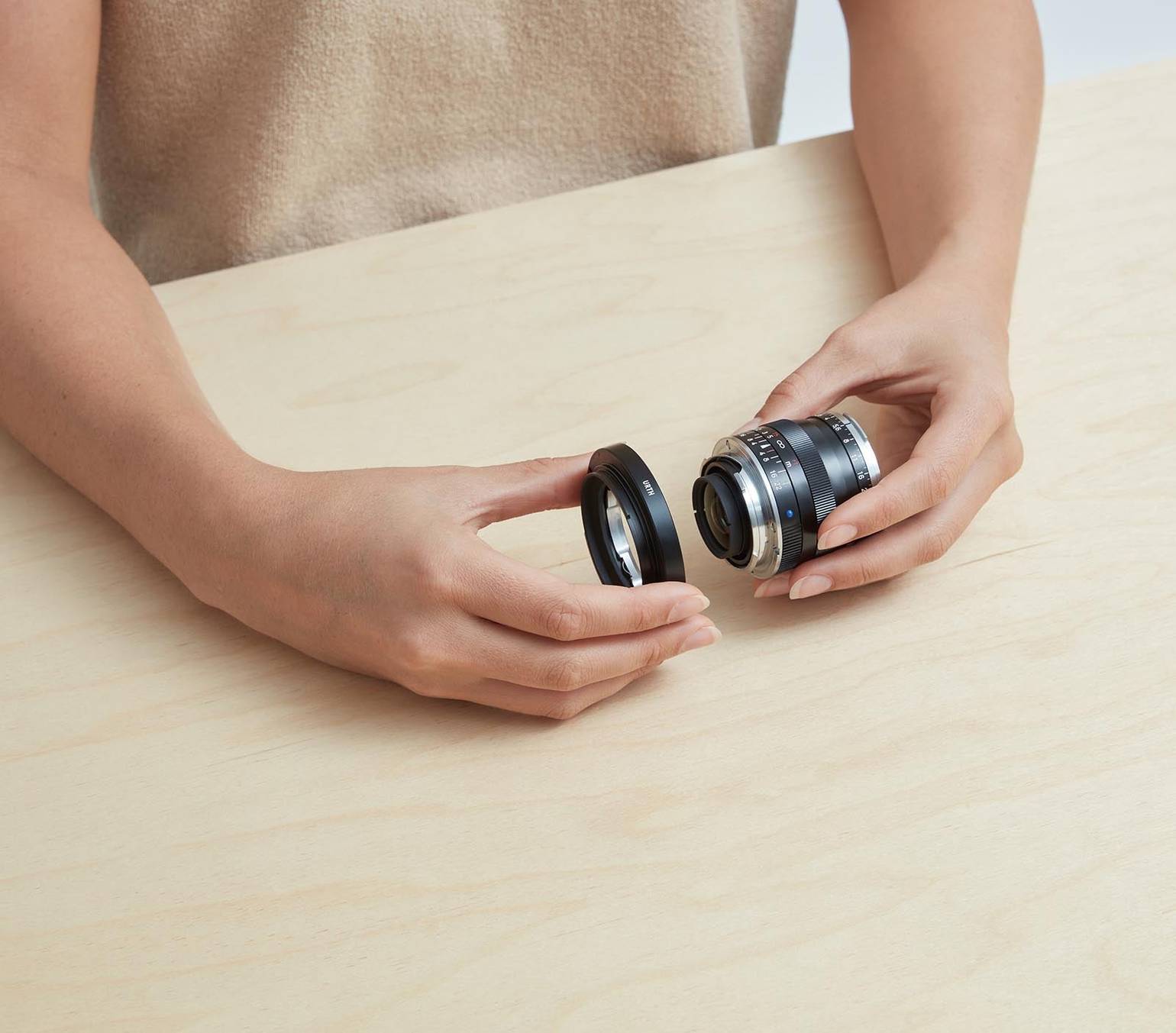 Leica M Lens to Canon RF Camera Adapter
