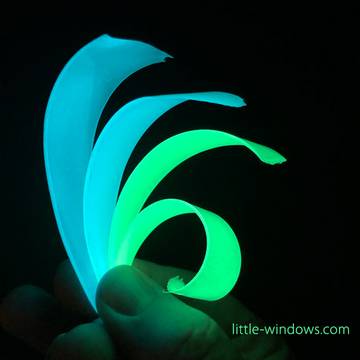 More Glow In The Dark Resin Jewelry - Pour & Glow Technique – Little ...