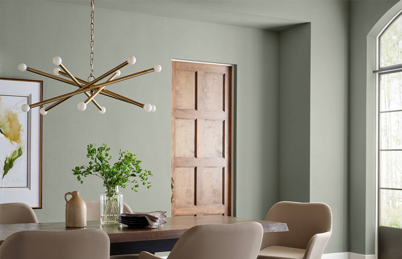 Pale green dining room/Photography: Sherwin-Williams/Evergreen Fog is Sherwin-Williams's 2022 Color of the Year—a hue that other brands forecasted for the year ahead, too.