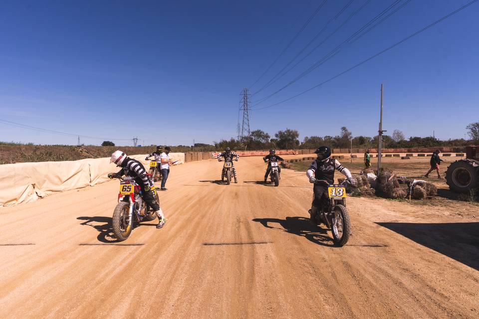 DUST & FUN #3 - THE LAST LAP – Deus Ex Machina Europe