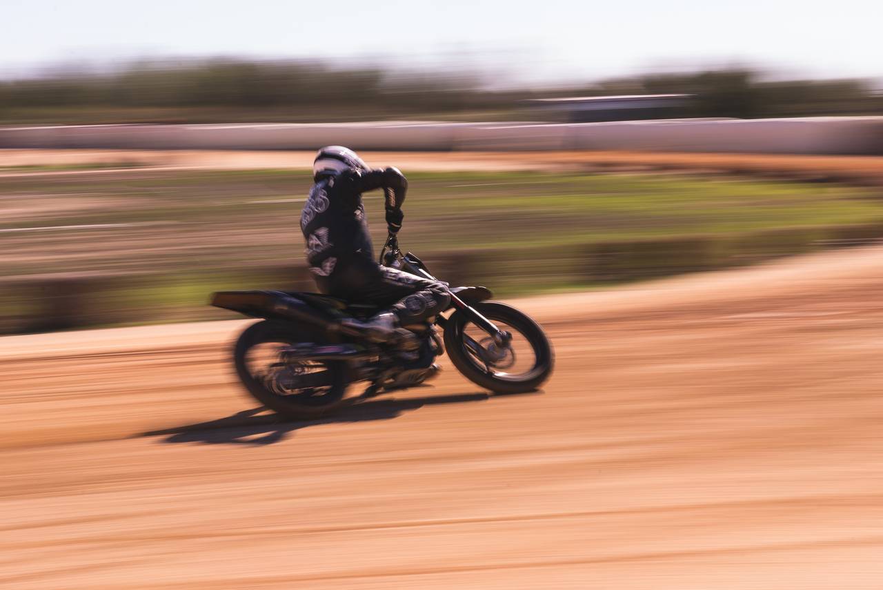 DUST & FUN #3 - THE LAST LAP – Deus Ex Machina Australia