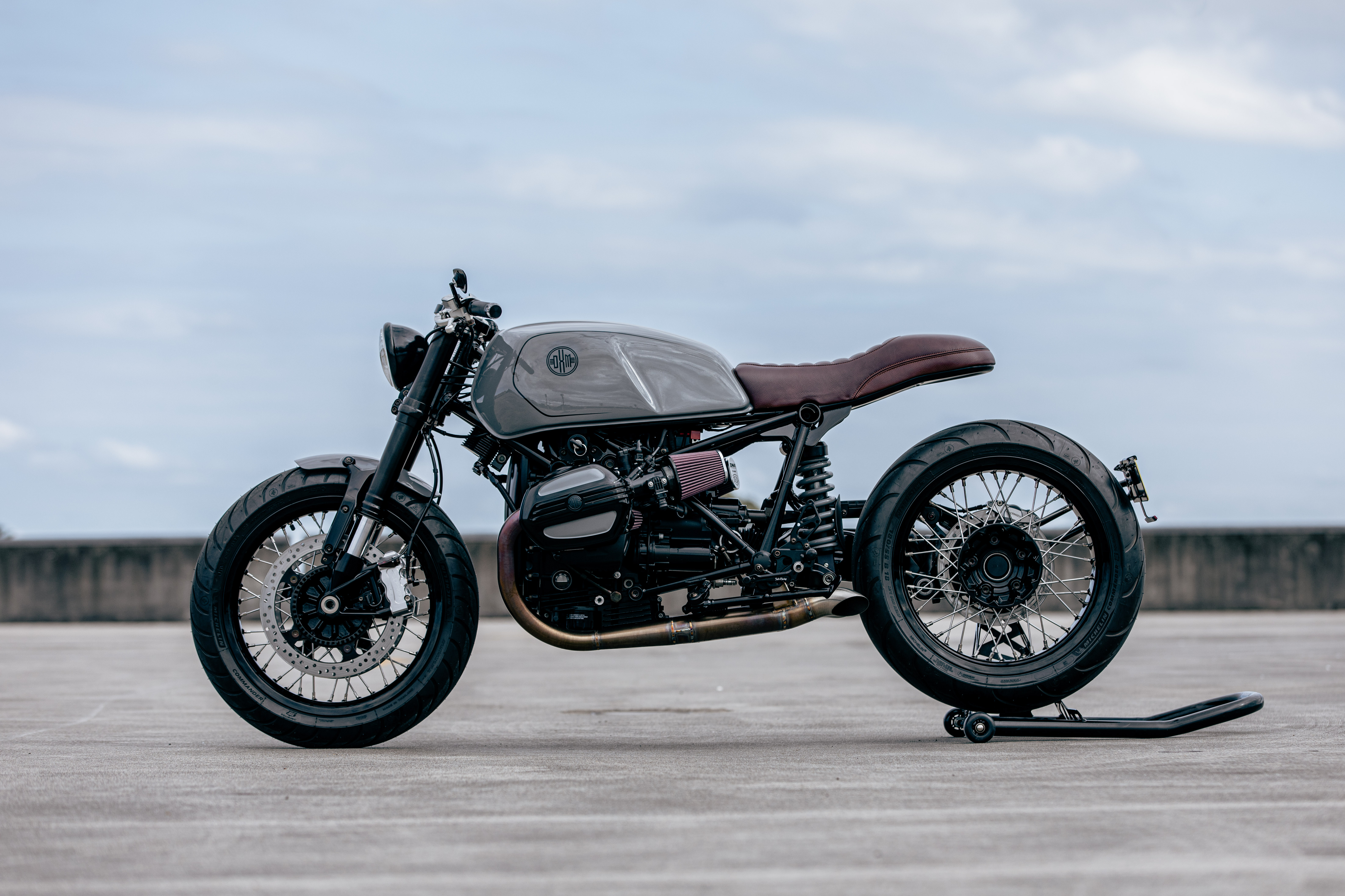 Art 9T – Deus Ex Machina USA
