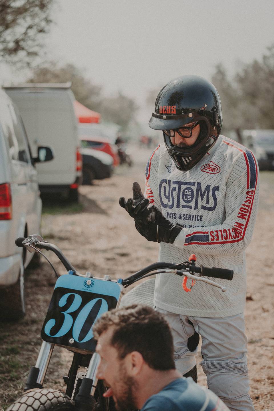 DUST & FUN #1 – Deus Ex Machina USA