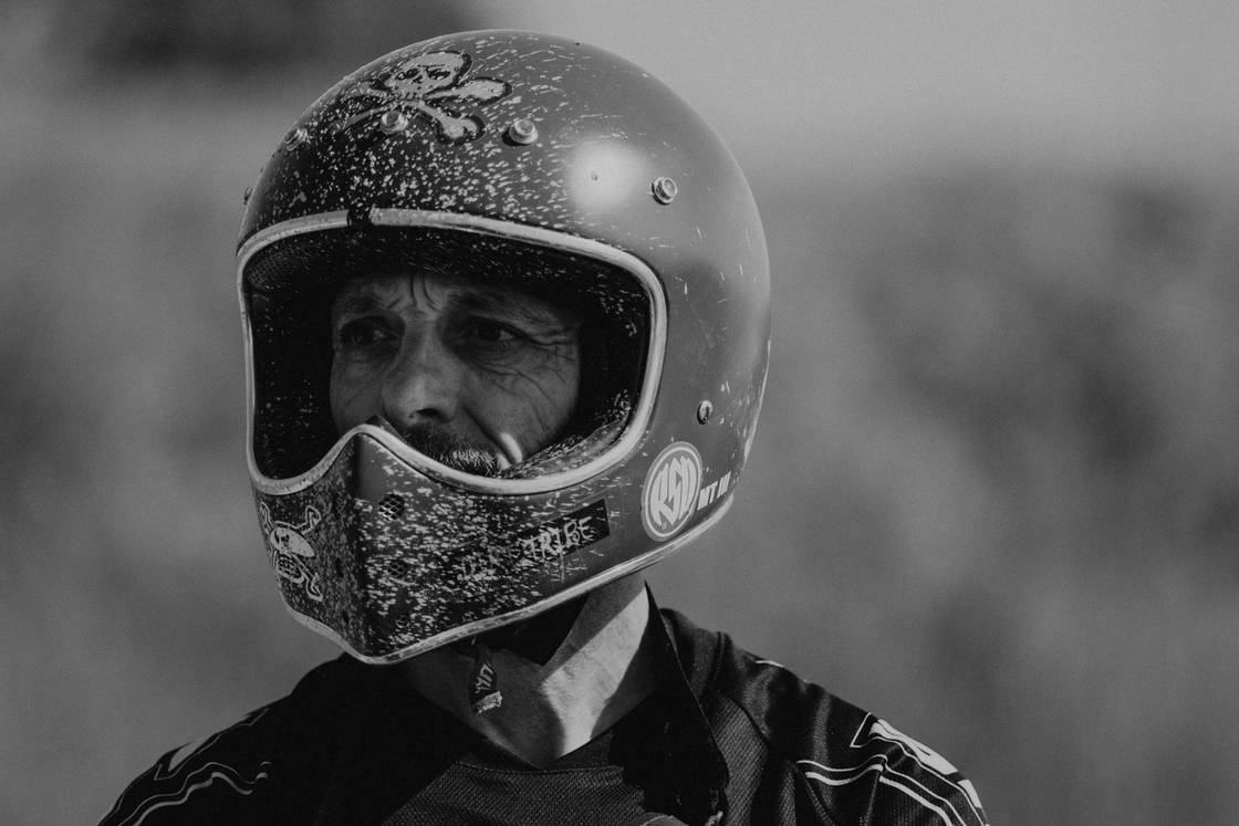 DUST & FUN #1 – Deus Ex Machina USA