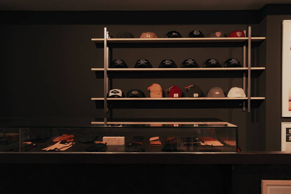 Store - Deus Valencia – Deus Ex Machina USA