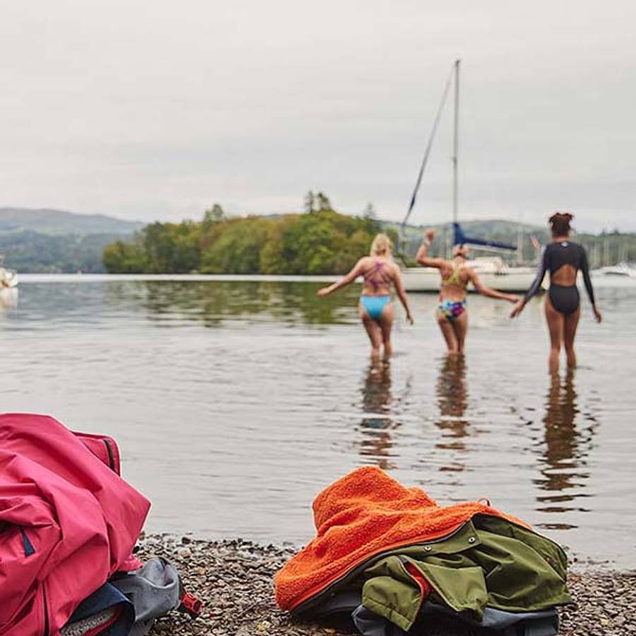 Introducing The Red Original Pro Change Robe EVO – Red Equipment - UK