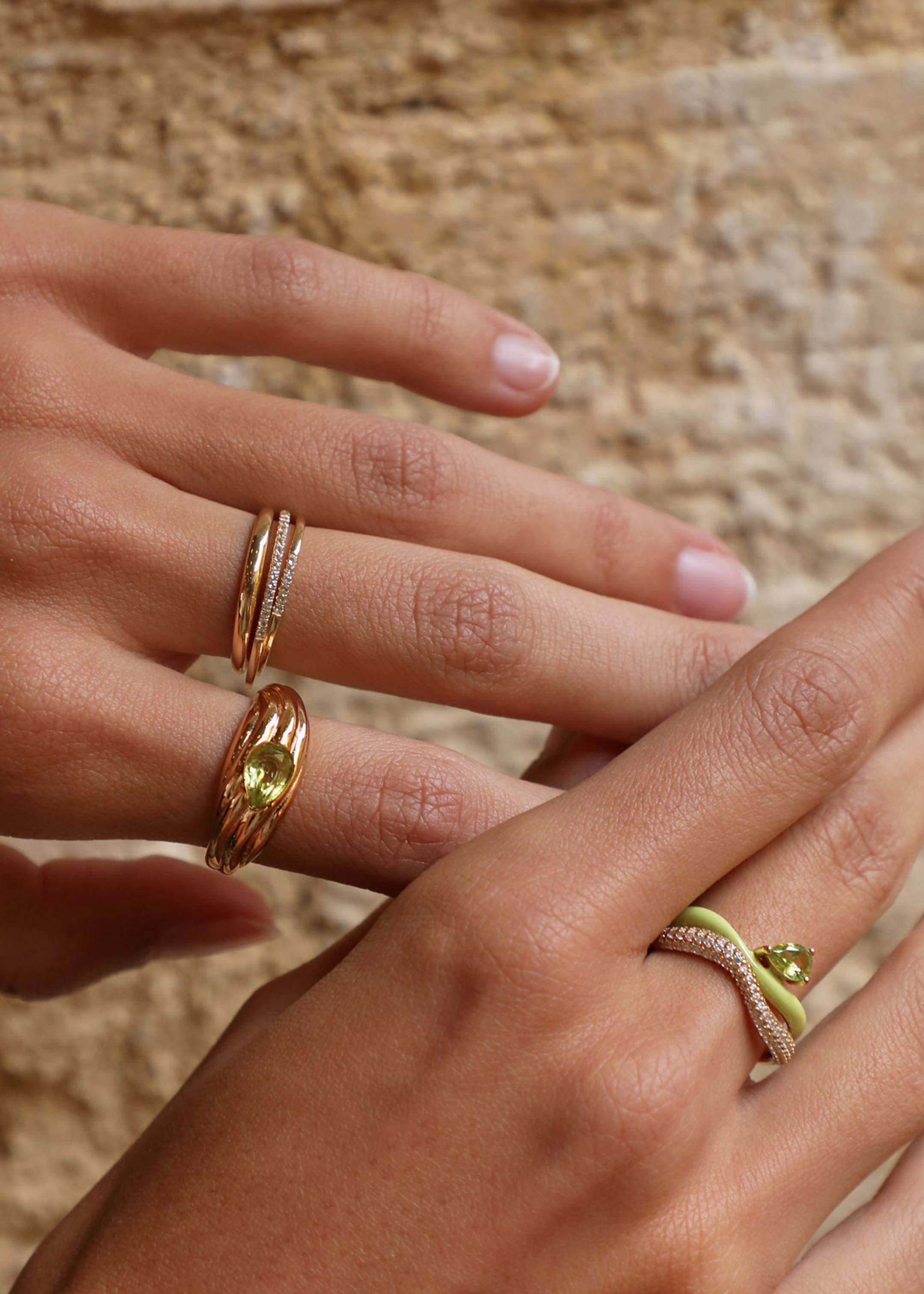 How to Ring Stack | The Ultimate Guide | Astrid & Miyu