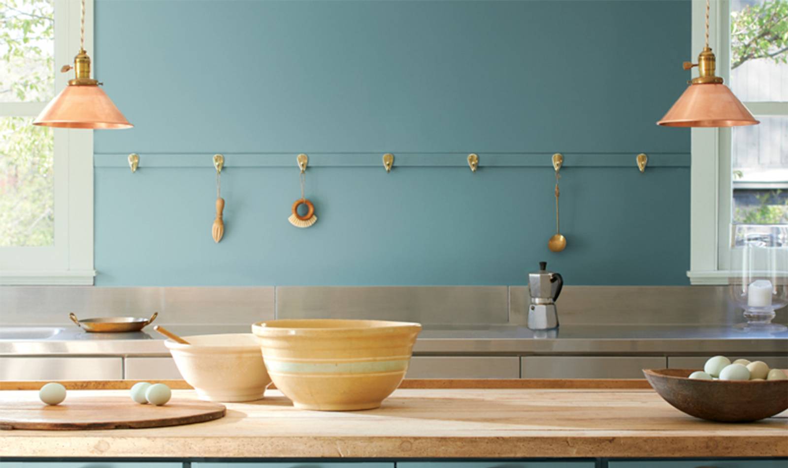 Kitchen backsplash/Photo courtesy of Benjamin Moore/Aegean Teal remains popular a year after being named Color of the Year for 2021.