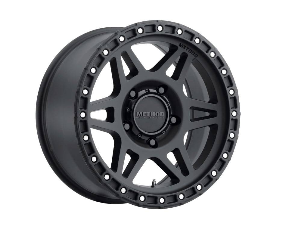 THE ULTIMATE TOYOTA LAND CRUISER 79 SERIES – Method Race Wheels