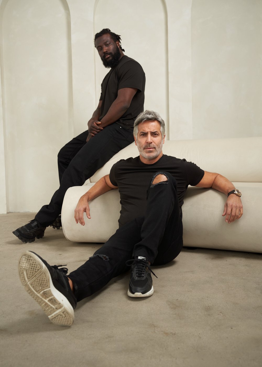 https://senestudio.com/products/cumulus-tshirt-men?variant=41885648322757;Cumulus T-Shirt in Black,https://senestudio.com/products/airjeans-men?variant=41541584945349;Air Jeans in Jet Black Ripped