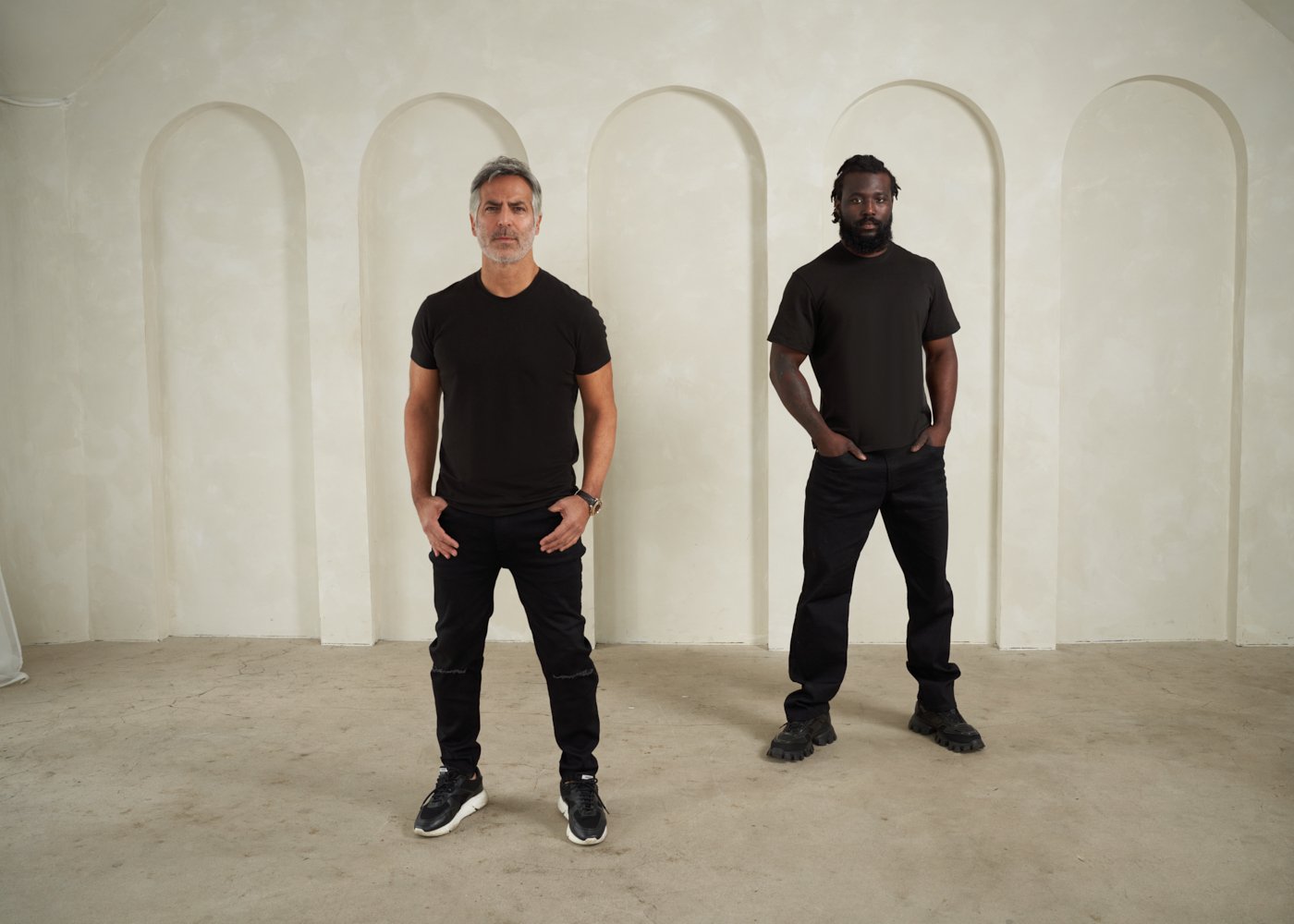 https://senestudio.com/products/cumulus-tshirt-men?variant=41885648322757;Cumulus T-Shirt in Black,https://senestudio.com/products/airjeans-men?variant=41541584945349;Air Jeans in Jet Black Ripped