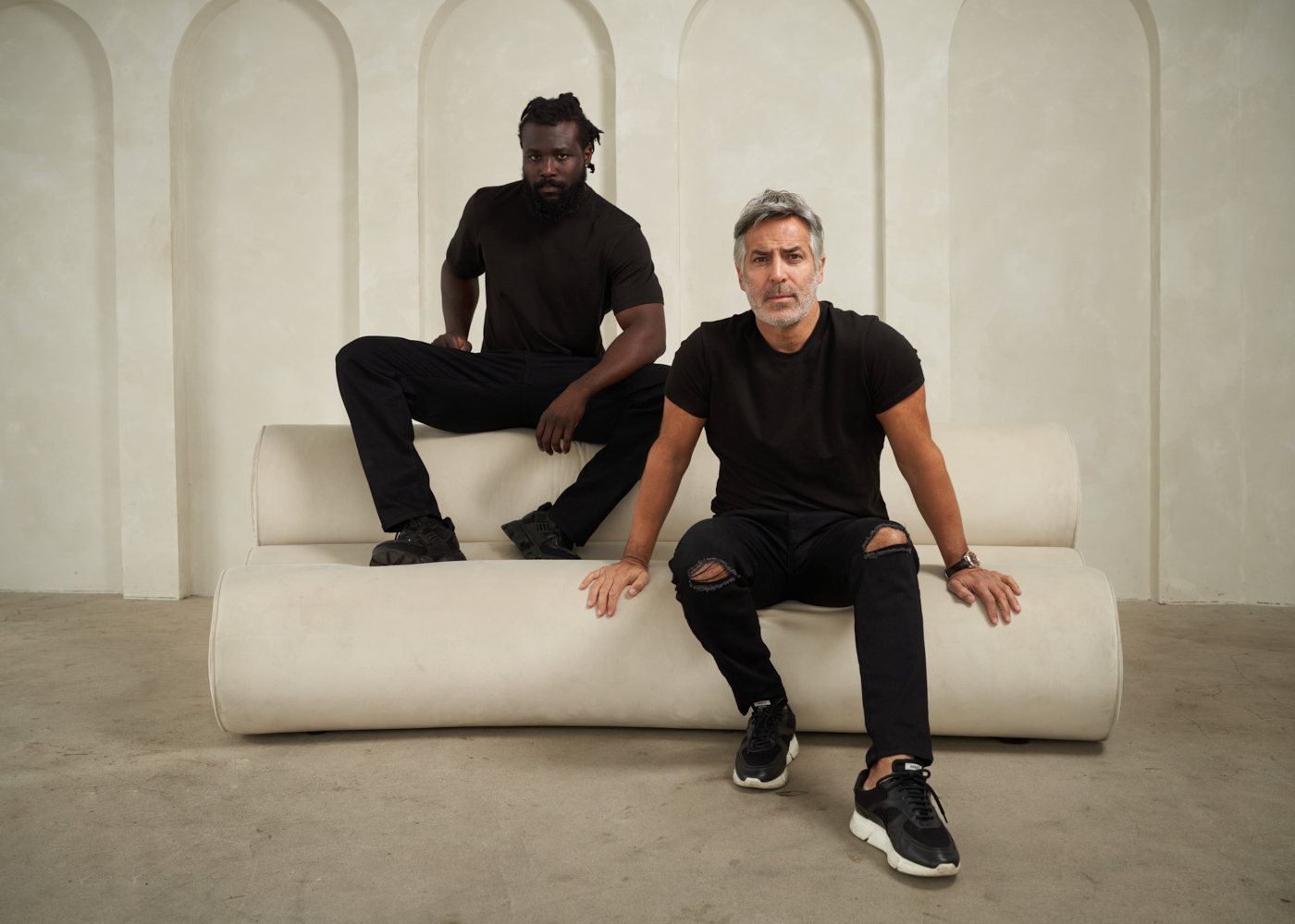 https://senestudio.com/products/cumulus-tshirt-men?variant=41885648322757;Cumulus T-Shirt in Black,https://senestudio.com/products/airjeans-men?variant=41541584945349;Air Jeans in Jet Black Ripped