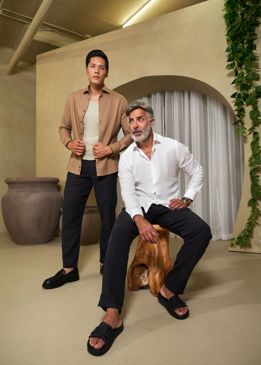 https://senestudio.com/products/linen-cotton-spread-shirt?variant=42147437576389;Linen-Cotton Spread Shirt in Toffee,https://senestudio.com/products/linen-cotton-spread-shirt?variant=42147437510853;Linen-Cotton Spread Shirt in White