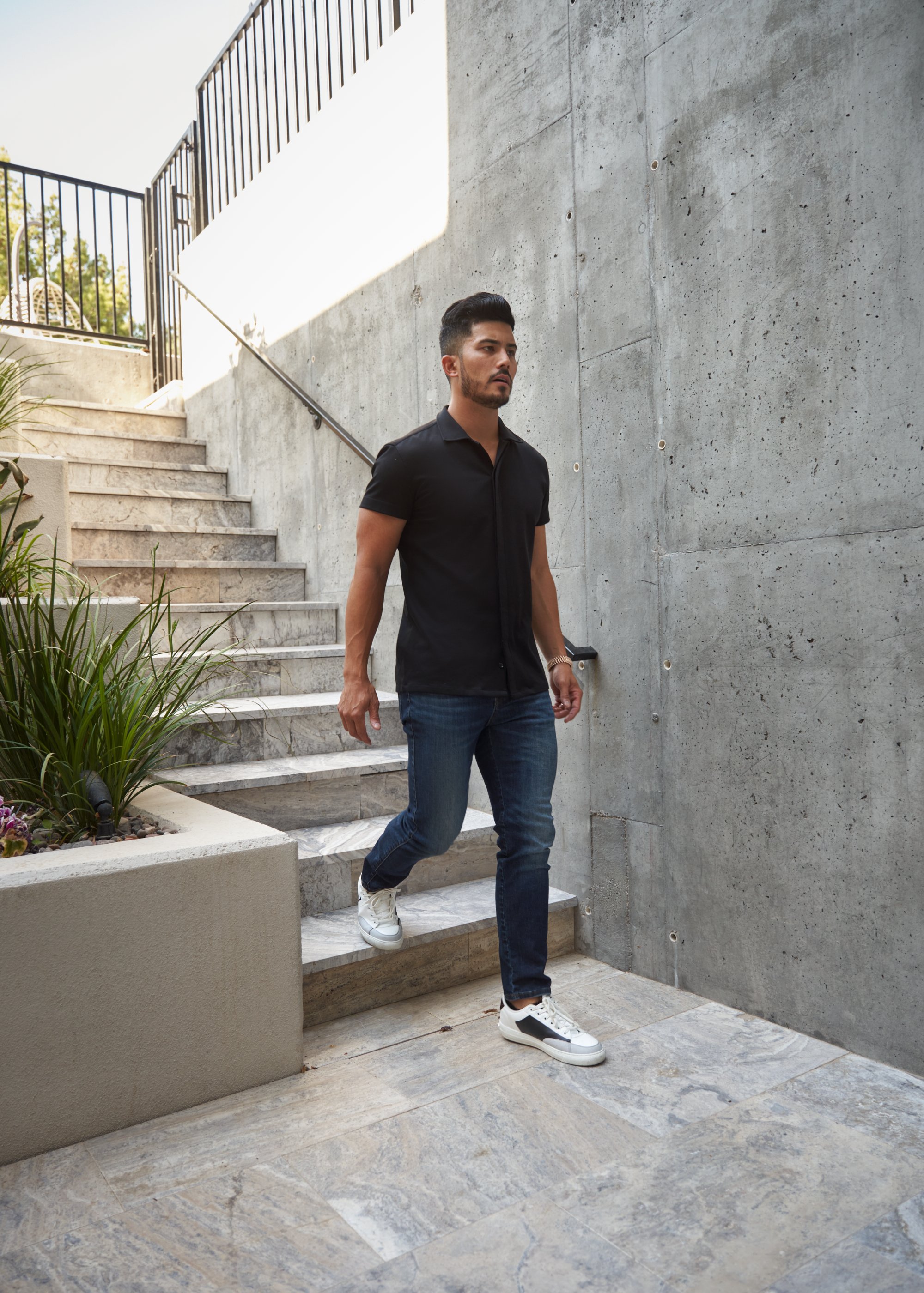 https://senestudio.com/products/pineda-mens-camp-shirt?variant=42201811419333;Camp Shirt in Black PureTech,https://senestudio.com/products/pineda-air-jeans?variant=42201916113093;Air Jeans in Pineda Blue