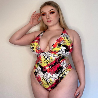 Curvy Kate Sea Leopard Non Wired Plunge Swimsuit Print Mix as worn by @kiirstenmiinnerylaiing