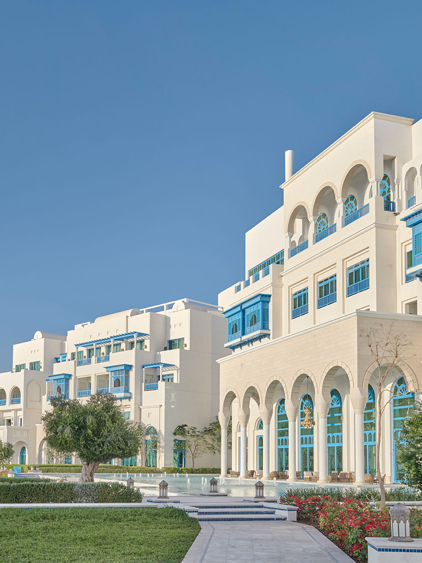 hilton_salwa_beach_resort