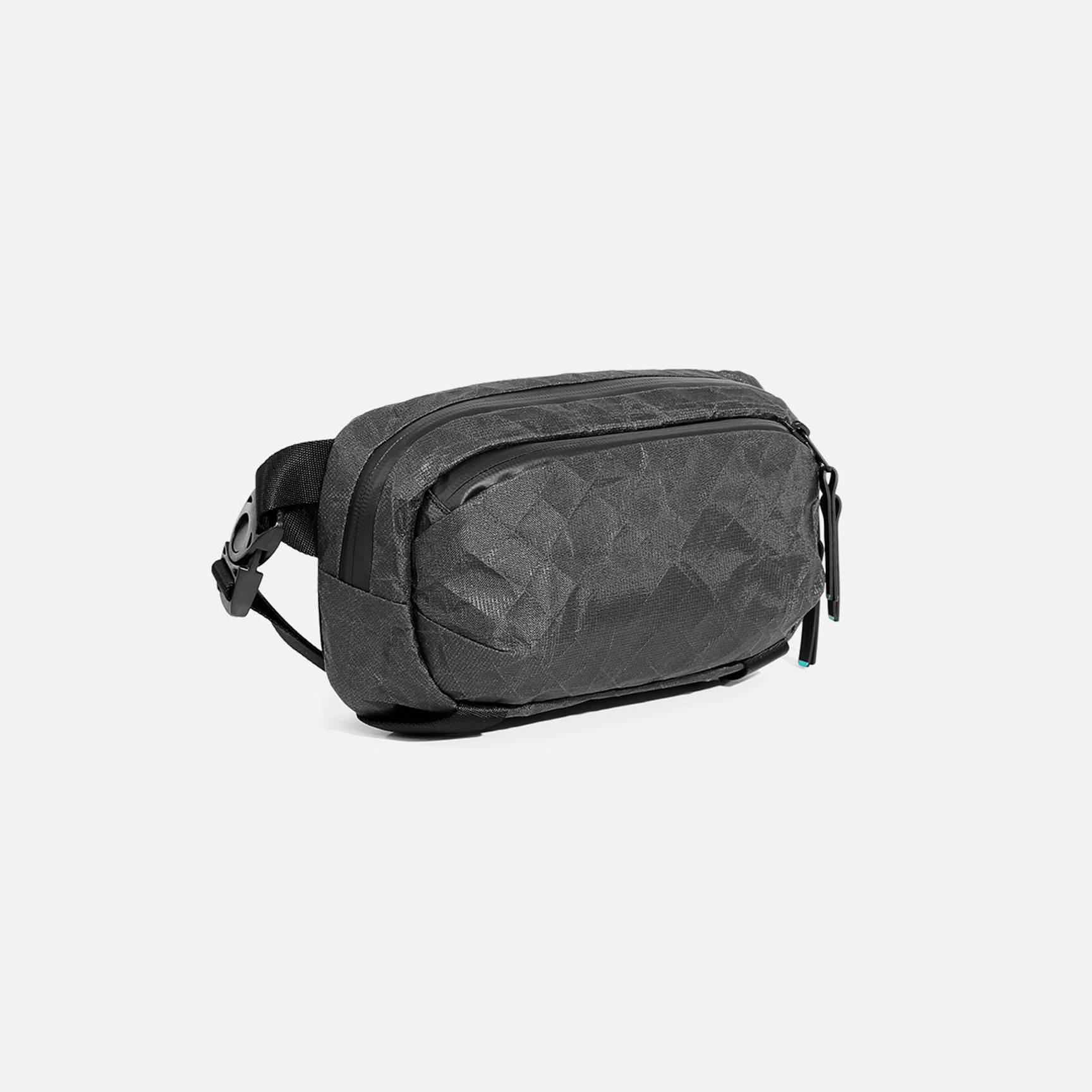 Aer x Pack Hacker Ultra Sling, 1 image