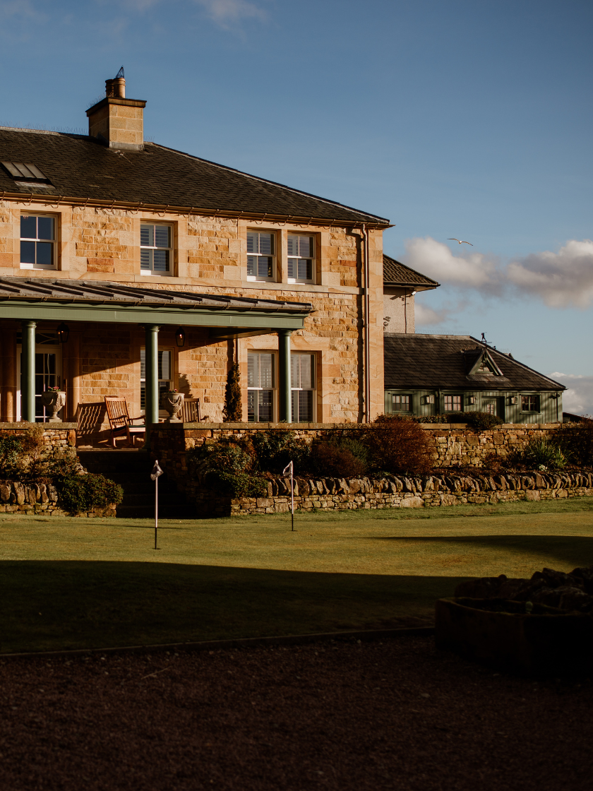 Insiders-guide_Great-Britain_840_1120-(4)